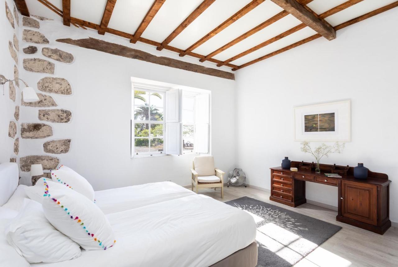 Detached Villa With Garden, Heated And Private Pool, Sea View, Parking Free Tijoco de Abajo Buitenkant foto