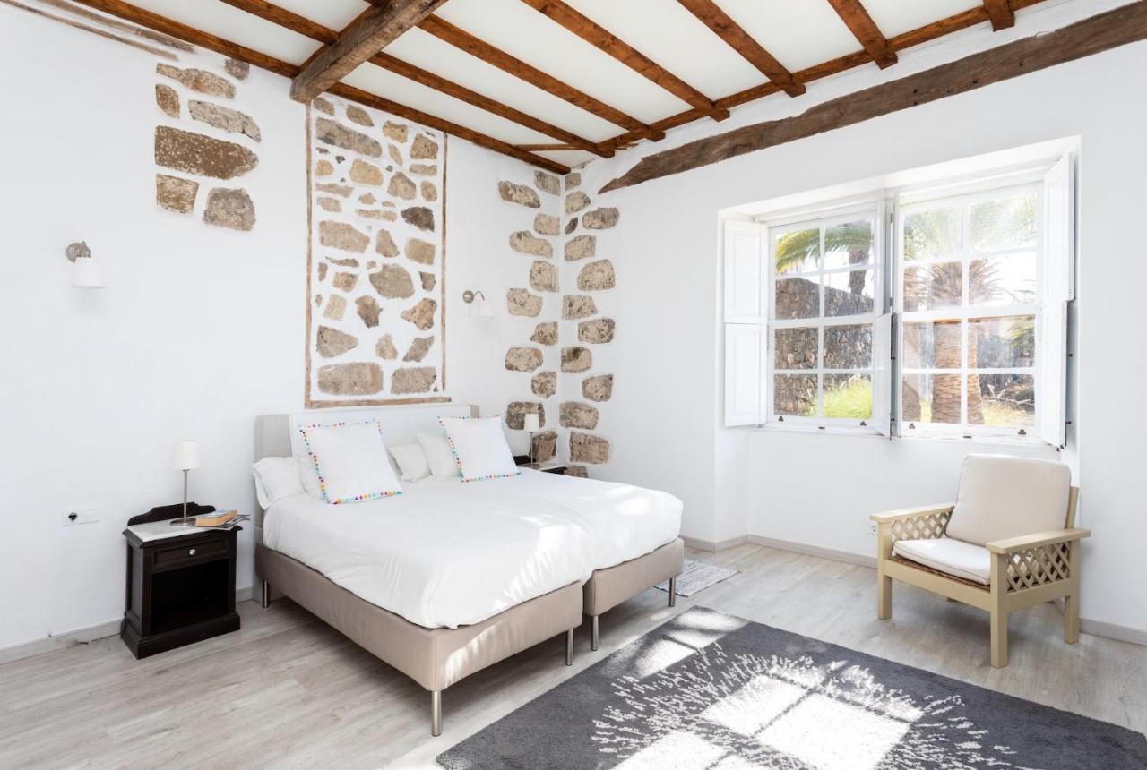Detached Villa With Garden, Heated And Private Pool, Sea View, Parking Free Tijoco de Abajo Buitenkant foto